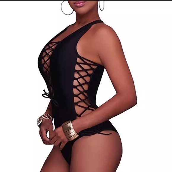 Sexy! Black! Black 1 Piece Swimsuit - Picture 3 of 4